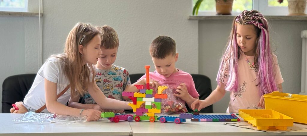 Відкриття LEGO-майданчика